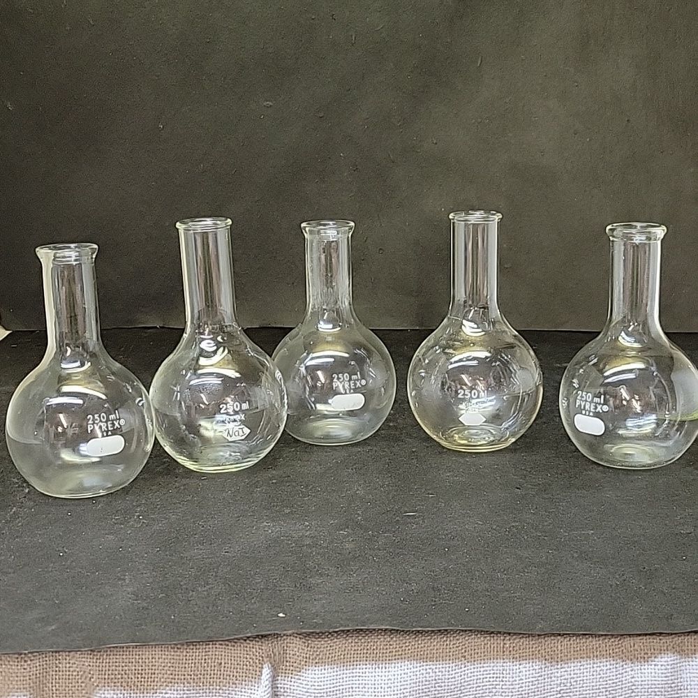 Pyrex 250ml Flat Bottom Boiling Flasks Set Of 5 (Set2)